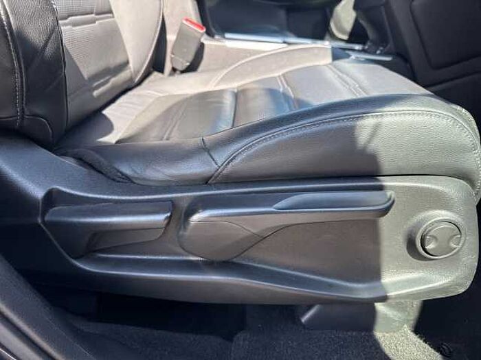 Honda CR-V Hybrid 2.0 i-MMD Hybrid SR 2WD 5dr eCVT 